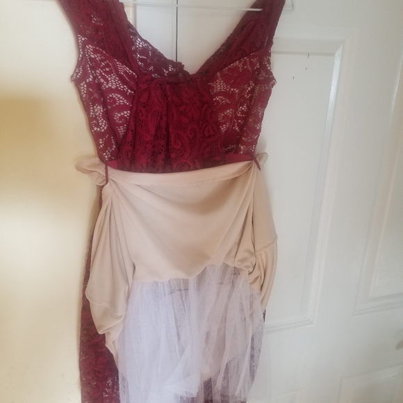 Dress - Picture 3 of 3